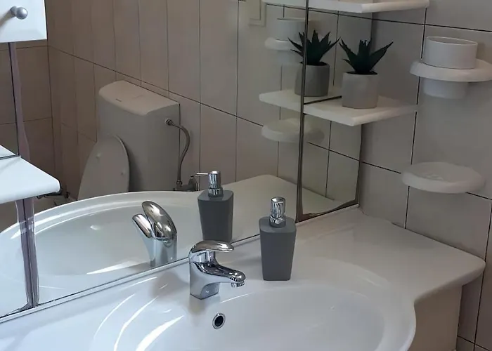 Vesna * Opuzen (Dubrovnik-Neretva)